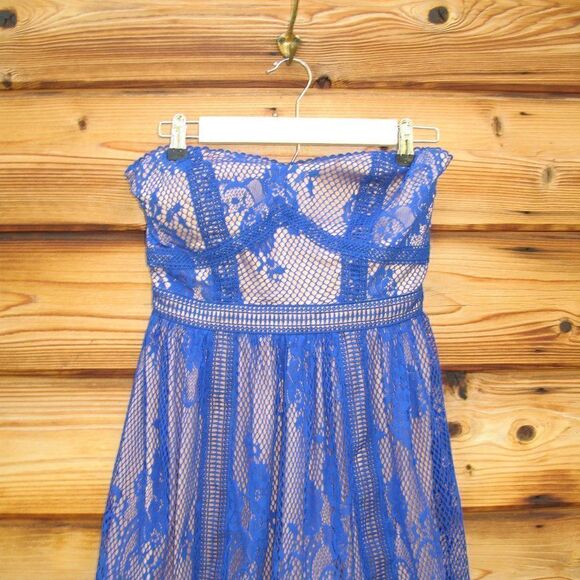 Lulu's Ryse the Label Lace Strapless Mini Dress - Picture 5 of 10